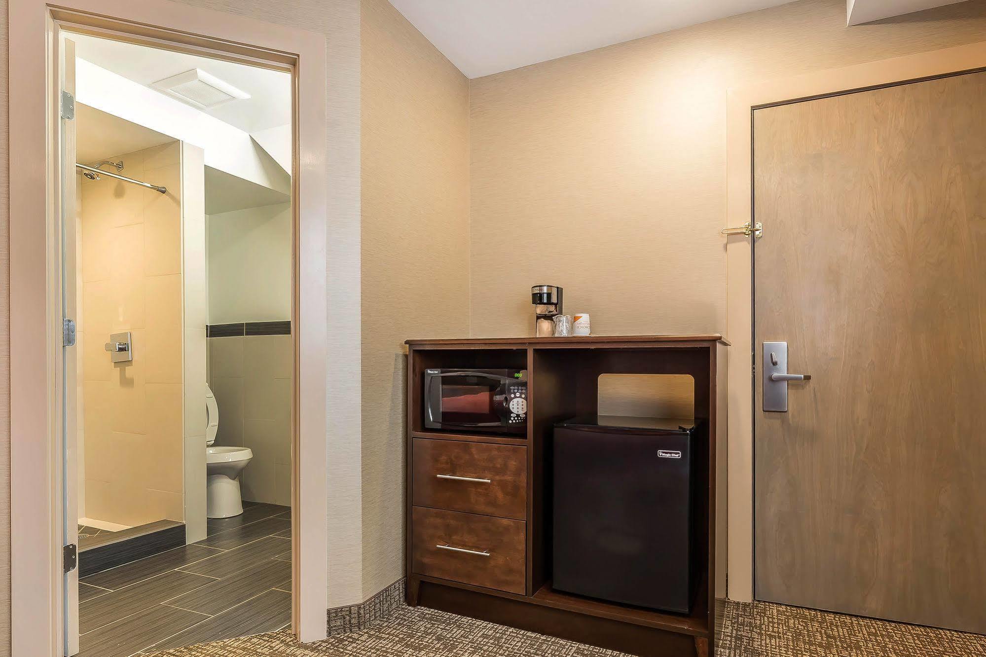 Hotel Rodeway Chicago/evanston 3*
